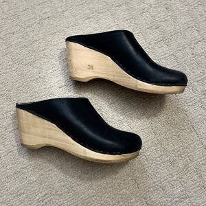 No.6 New School Clog Wedge in Black